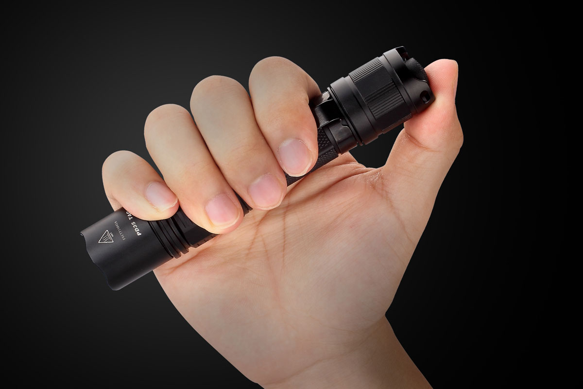 1000 Lumens Monster - The Fenix PD35 TAC (Tactical Edition) LED Flashlight